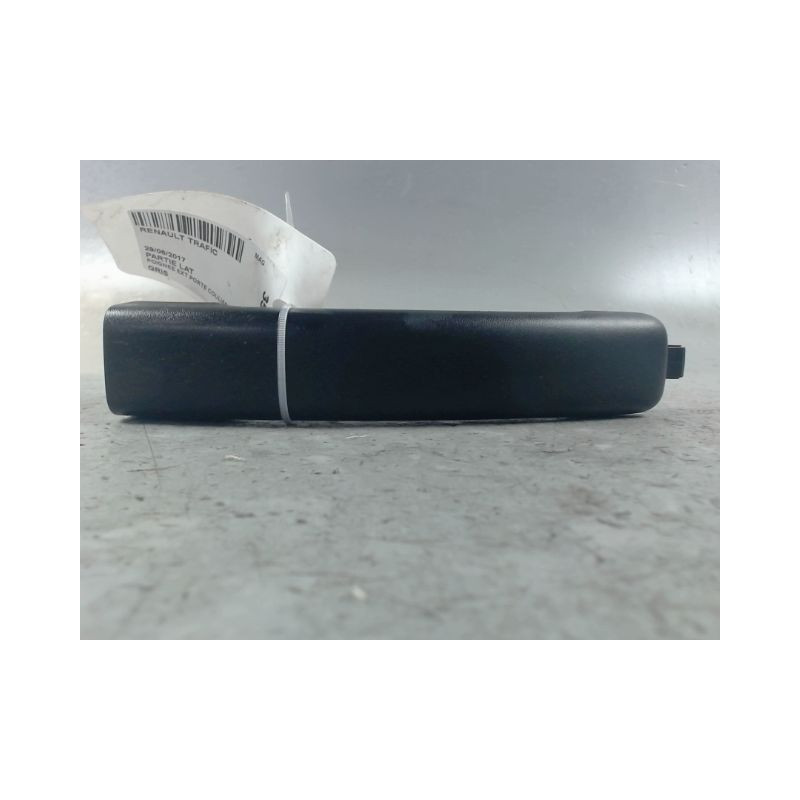 POIGNEE EXTERIEURE PORTE COULISSANTE DROIT RENAULT TRAFIC