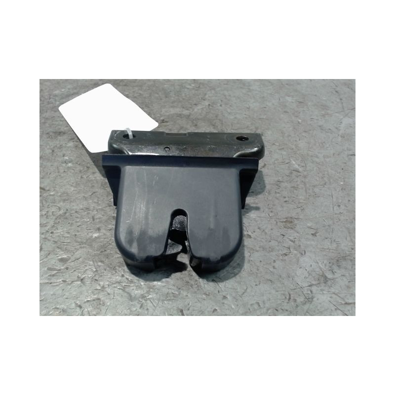 SERRURE HAYON  AUDI A3 2000-2003