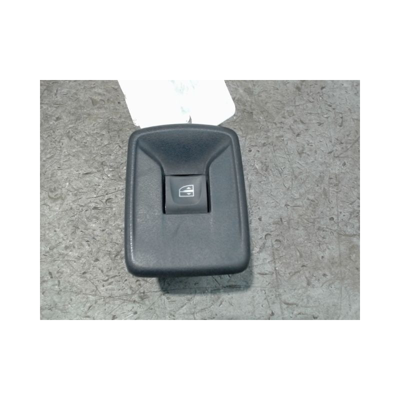 COMMANDE LEVE-GLACE PORTE AVD RENAULT KANGOO EXPRESS 2008-