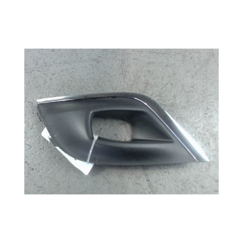 OBTURATEUR PHARE ADDITIONNEL PARE-CHOC AVG RENAULT CLIO IV