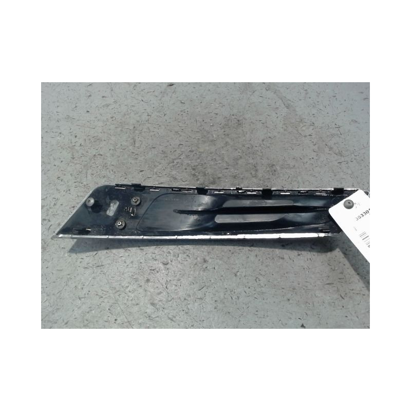 OBTURATEUR PHARE ADDITIONNEL PARE-CHOC AVG PEUGEOT 5008 2009-