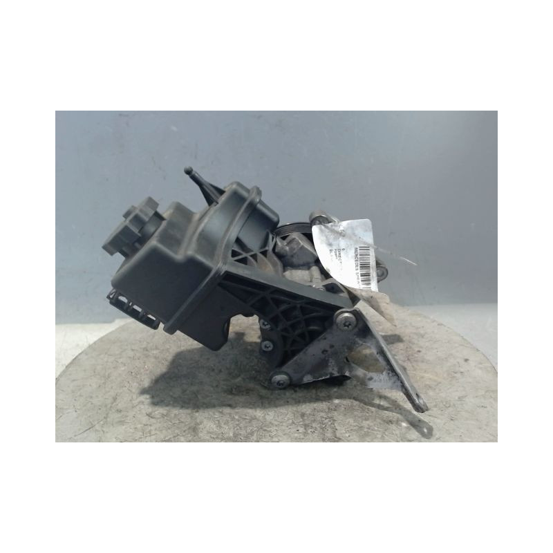 POMPE DIRECTION ASSISTEE MERCEDES SPRINTER
