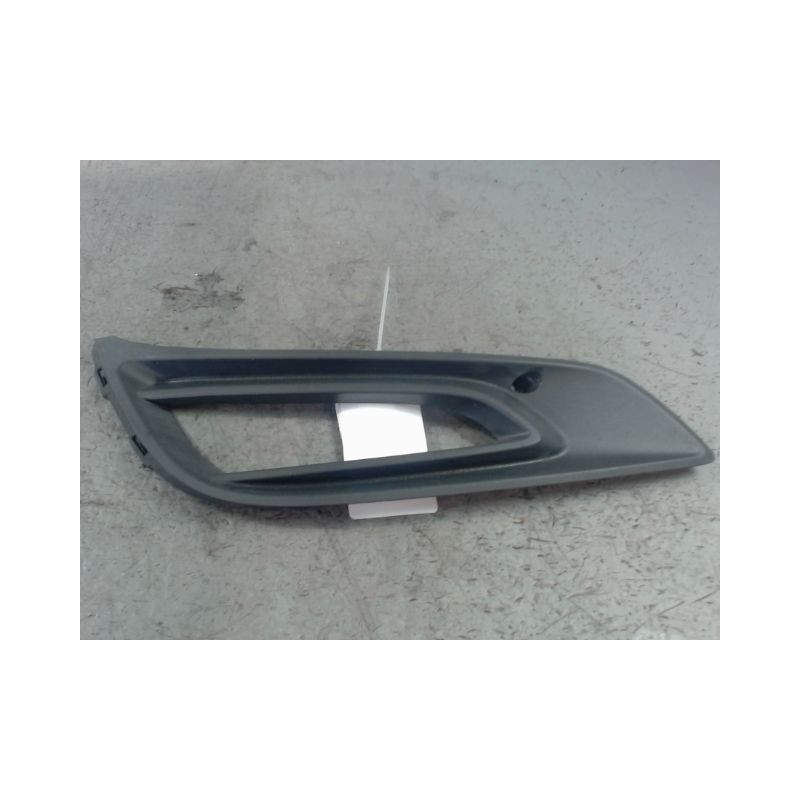OBTURATEUR PHARE ADDITIONNEL PARE-CHOC AVG OPEL ASTRA 2004-