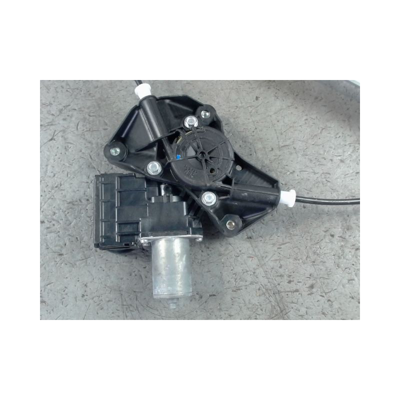 MECANISME+MOTEUR LEVE-GLACE AVANT DROIT TOYOTA YARIS