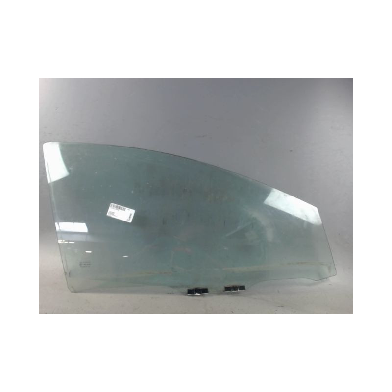 GLACE PORTE AVD TOYOTA YARIS