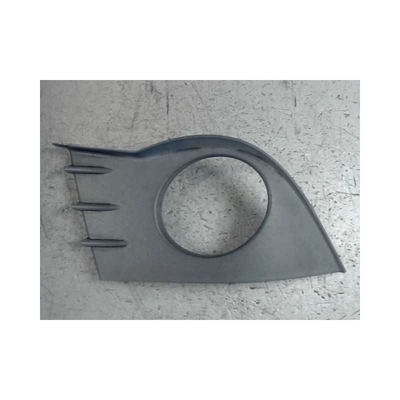 OBTURATEUR PHARE ADDITIONNEL PARE-CHOC AVG RENAULT CLIO III 2005-