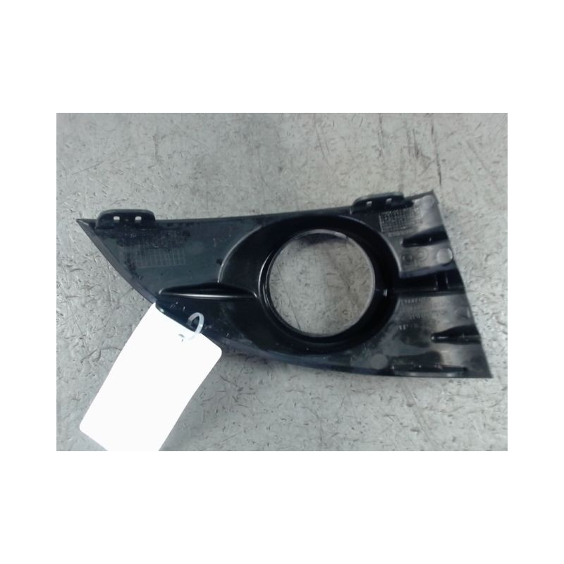 OBTURATEUR PHARE ADDITIONNEL PARE-CHOC AVG RENAULT GRAND SCENIC II 2006-