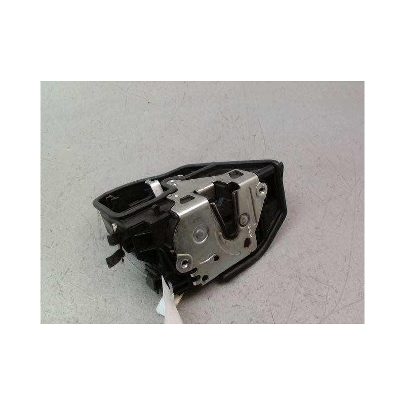 SYSTEME CONDAMNATION ARRIERE DROIT BMW SERIE 1 II (F20/F21) 2011-...