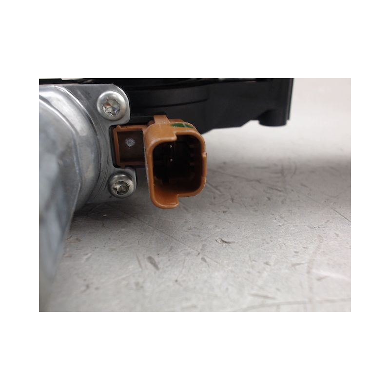 MECANISME LEVE-GLACE AVANT DROIT DACIA SANDERO