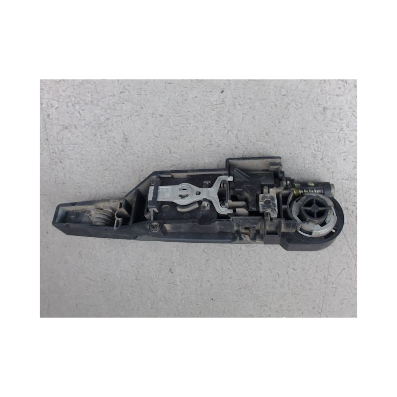 POIGNEE EXTERIEURE PORTE COULISSANTE DROIT RENAULT KANGOO