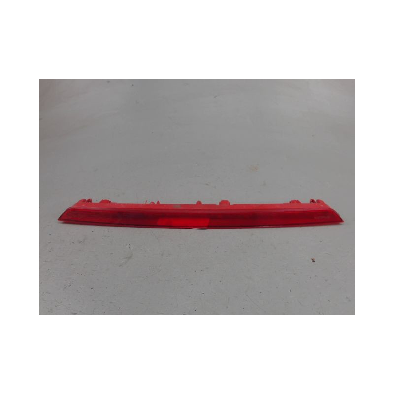 FEUX STOP SUPPLEMENTAIRE RENAULT CLIO