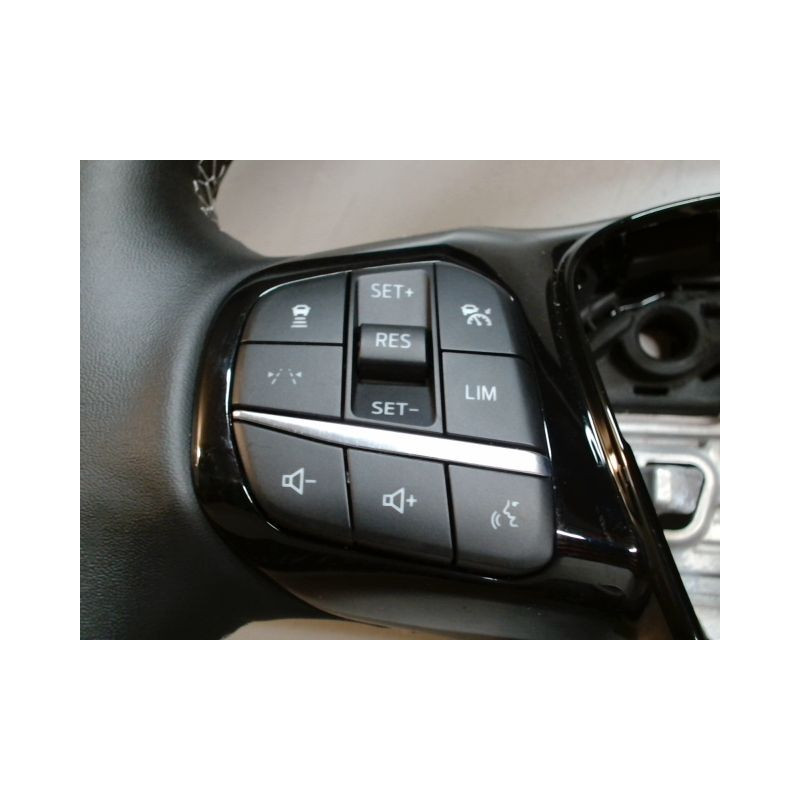 VOLANT DE DIRECTION FORD KUGA