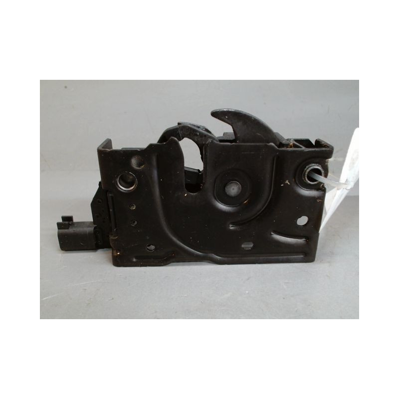 SERRURE CAPOT FORD KUGA