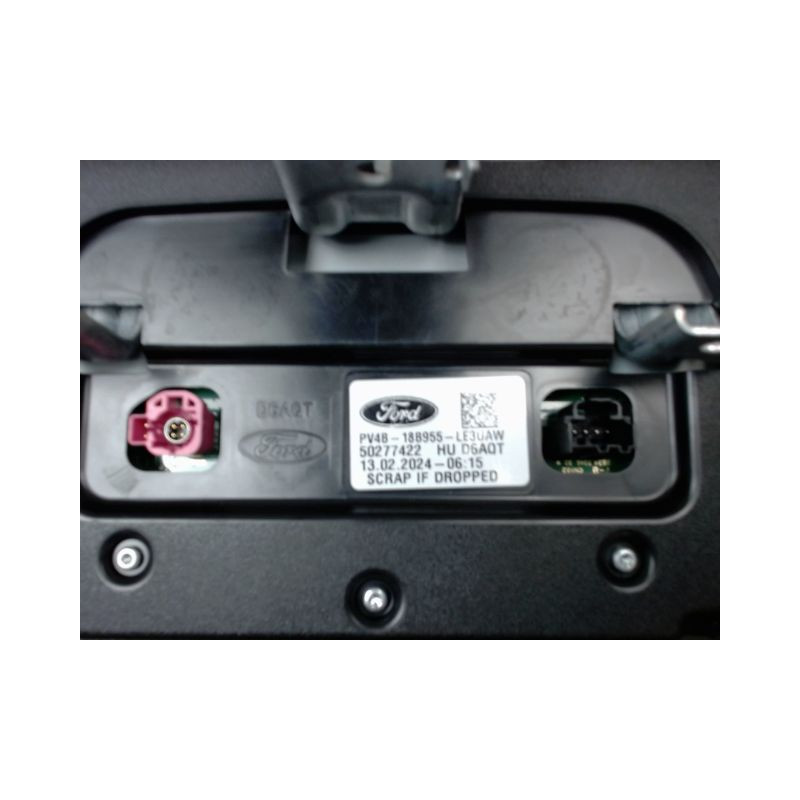 ECRAN GPS FORD KUGA