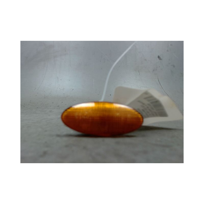 REPETITEUR AILE DROIT OPEL VECTRA 95-99
