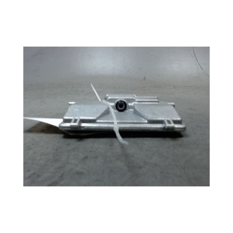 CAMERA AVANT VOLKSWAGEN TOURAN