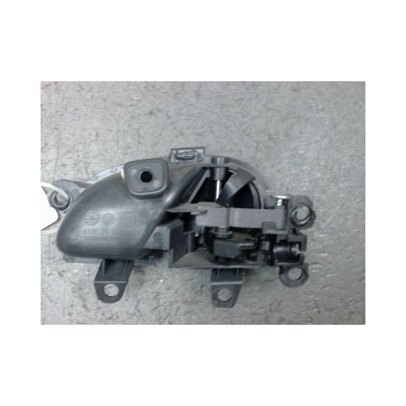 POIGNEE INTERIEURE PORTE AVANT GAUCHE SKODA CITIGO