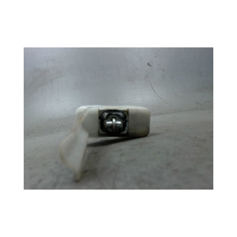 TIRANT PORTE AVANT GAUCHE LEXUS CT200H