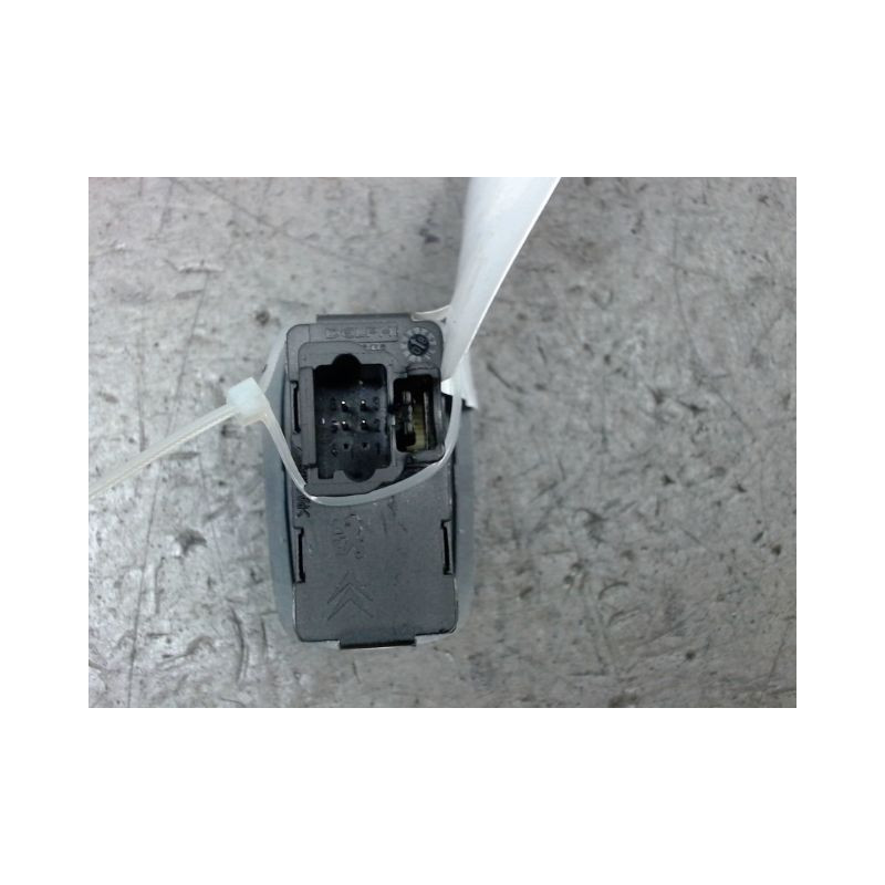 BOUTON COMMANDE TOIT OUVRANT CITROEN C6