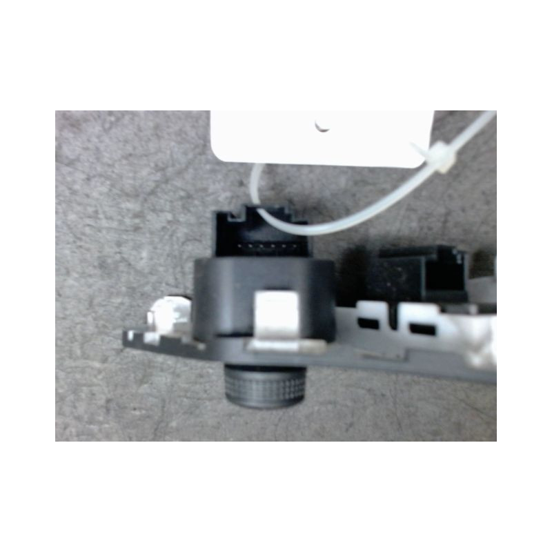 COMMANDE RETROVISSEUR EXTERIEUR ELECTRIQUE DROIT VOLKSWAGEN GOLF VII