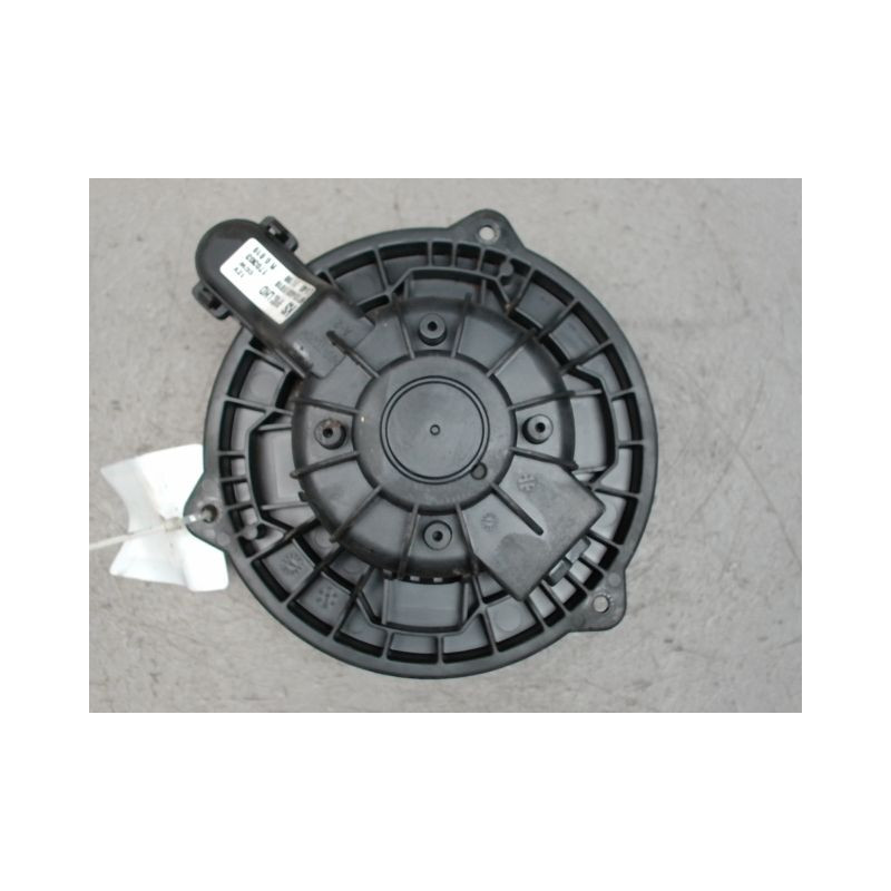 MOTEUR VENTILATEUR CHAUFFAGE KIA CARENS