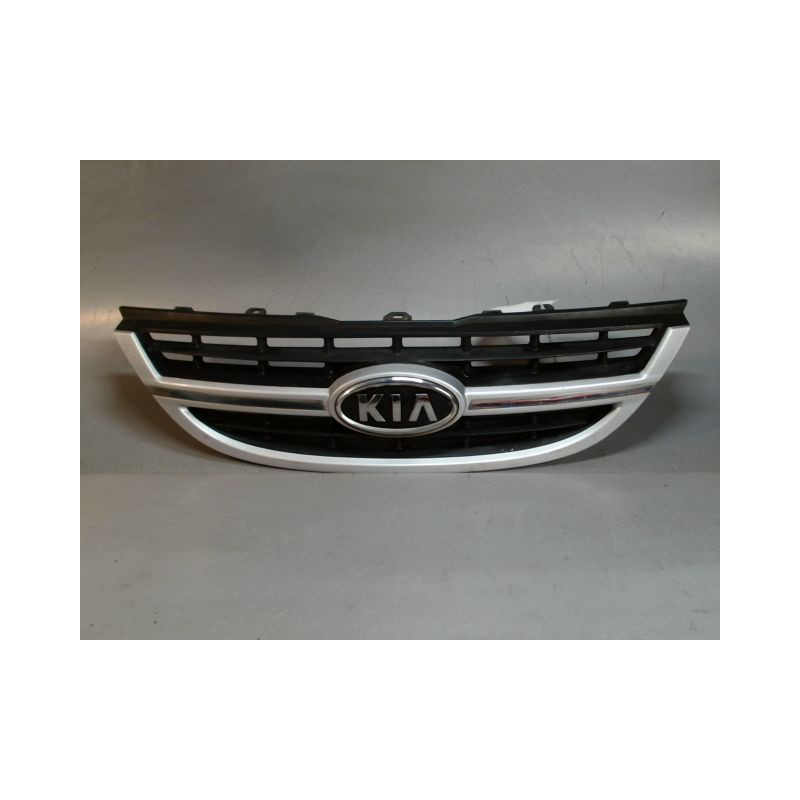 CALANDRE KIA CERATO 5P
