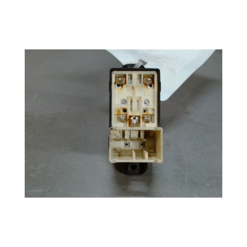 COMMANDE LEVE-GLACE PORTE ARG KIA CERATO 5P