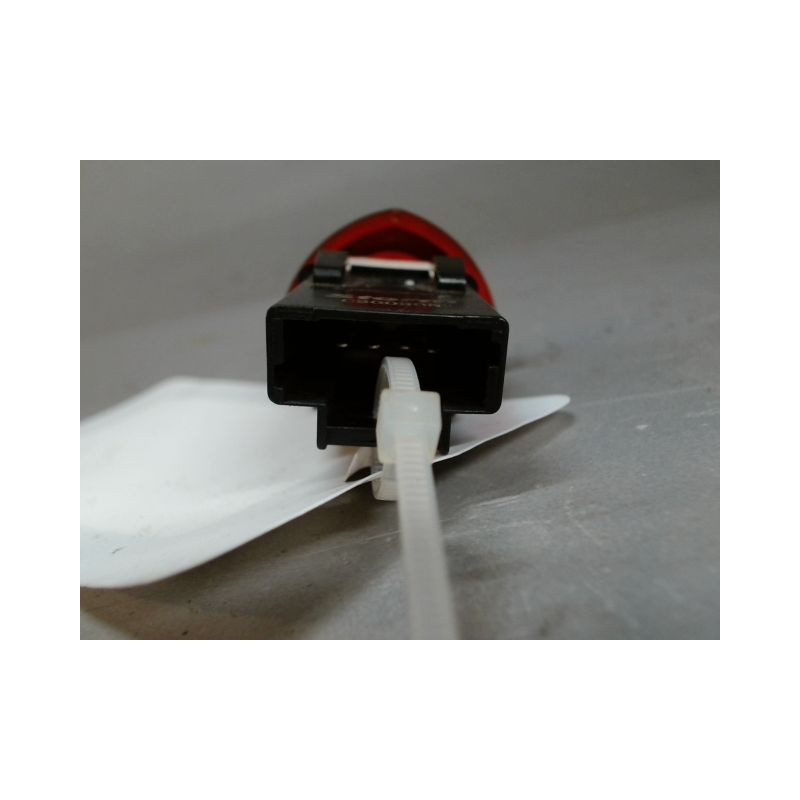 BOUTON DE WARNING RENAULT CLIO II PH.2 01-06