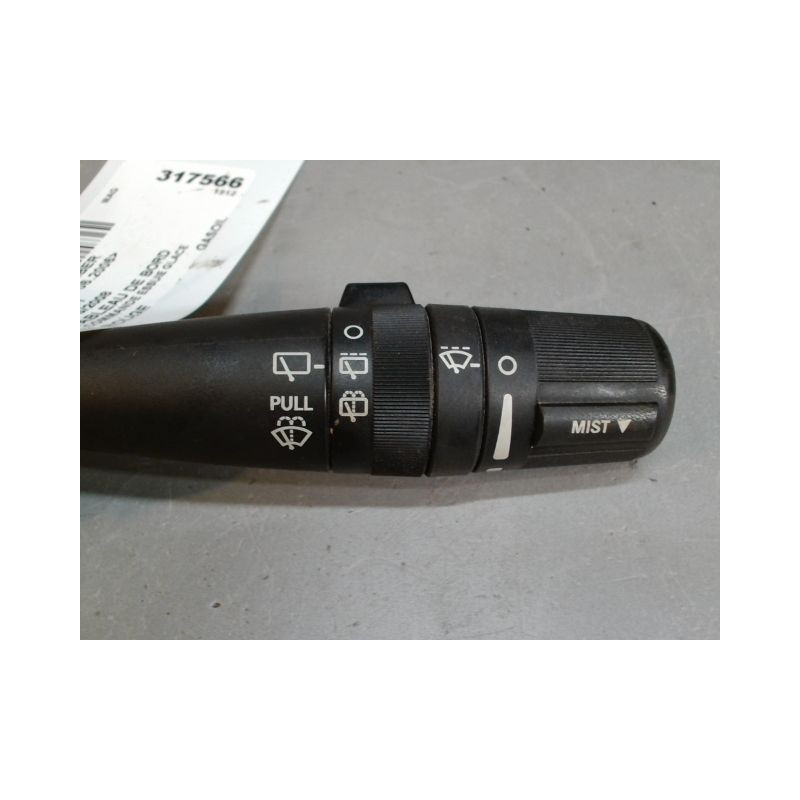 COMMANDE ESSUIE GLACE DODGE CALIBER 2006-