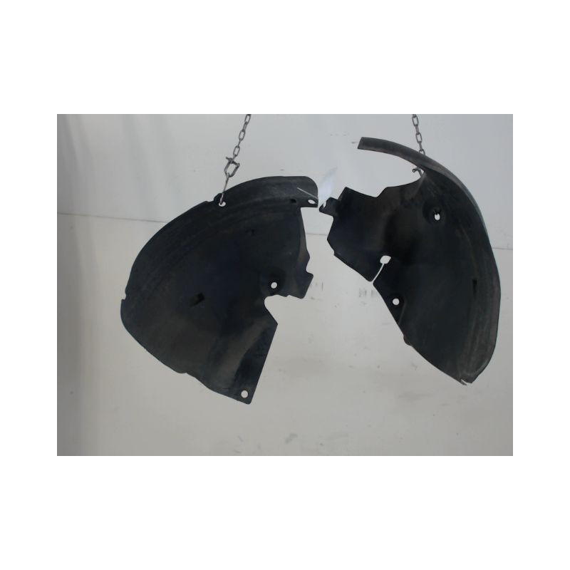 PARE-BOUE AVANT GAUCHE RENAULT CLIO III 2005-