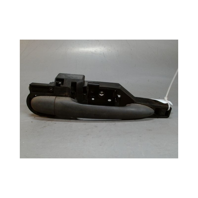 POIGNEE EXTERIEURE PORTE COULISSANTE DROIT MERCEDES CITAN