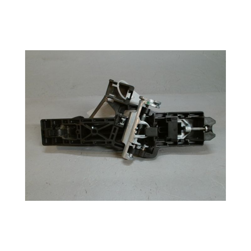 POIGNEE EXTERIEURE PORTE COULISSANTE DROIT FORD B-MAX