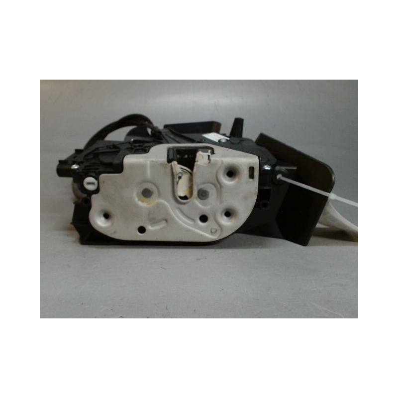 SERRURE PORTE COULISSANTE DROIT FORD B-MAX