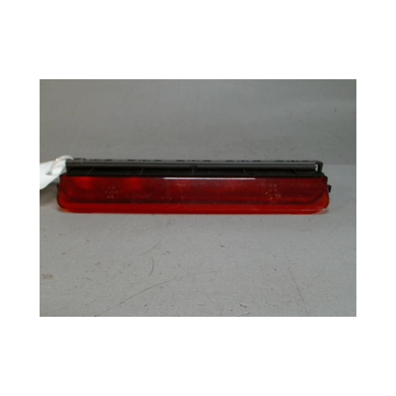 FEUX STOP SUPPLEMENTAIRE FIAT PUNTO 99-2003