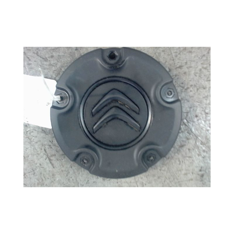 ENJOLIVEUR DE ROUE CITROEN BERLINGO FOURGON 2008-