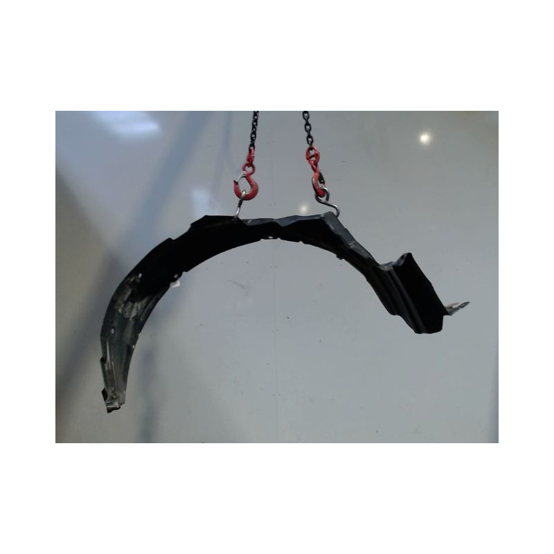 PARE-BOUE AVANT GAUCHE DAIHATSU TREVIS