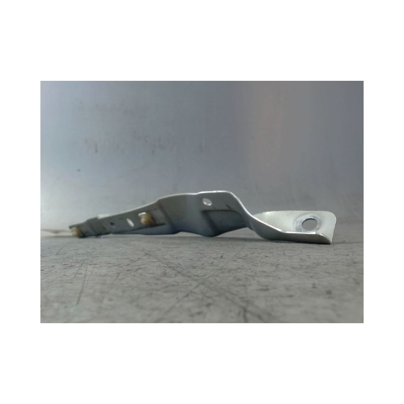 SUPPORT AILE AVD RENAULT CLIO IV