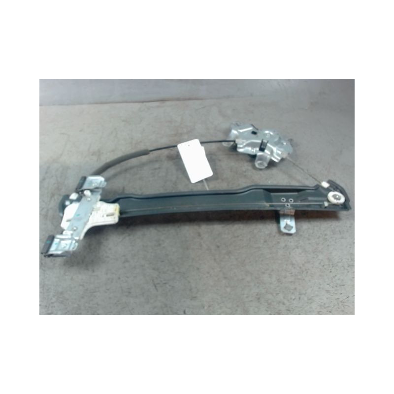 MECANISME+MOTEUR LEVE-GLACE AVANT DROIT SSANGYONG TIVOLI