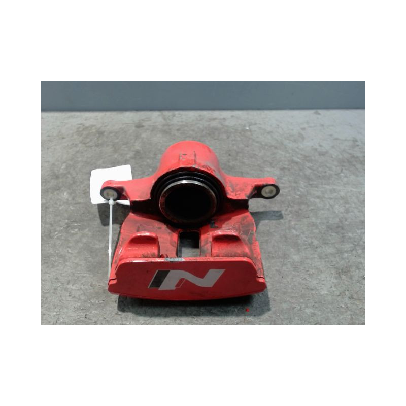 ETRIER DE FREIN AVANT GAUCHE HYUNDAI I30