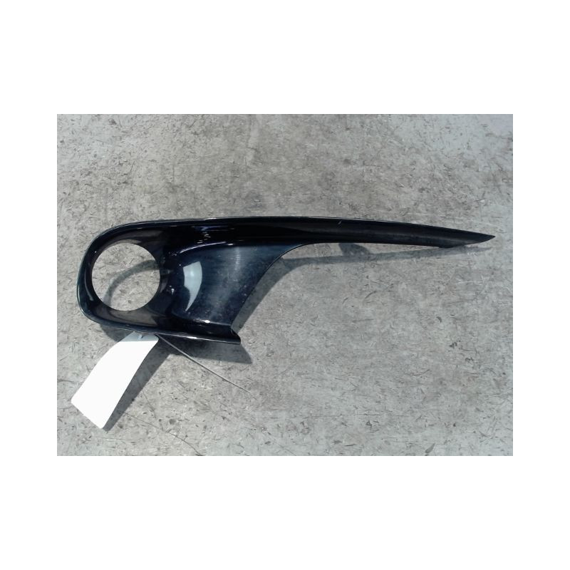 OBTURATEUR PHARE ADDITIONNEL PARE-CHOC AVG RENAULT MEGANE III 2008-