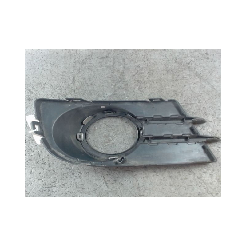 OBTURATEUR PHARE ADDITIONNEL PARE-CHOC AVG VOLKSWAGEN TIGUAN 2009-
