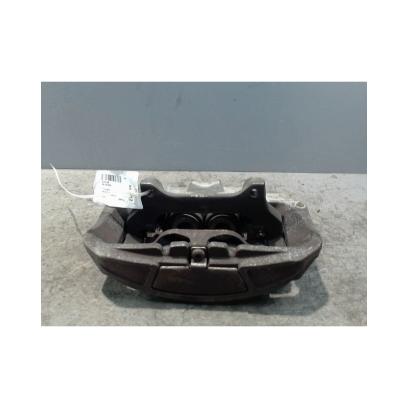 ETRIER DE FREIN AVANT DROIT AUDI A6 2004-