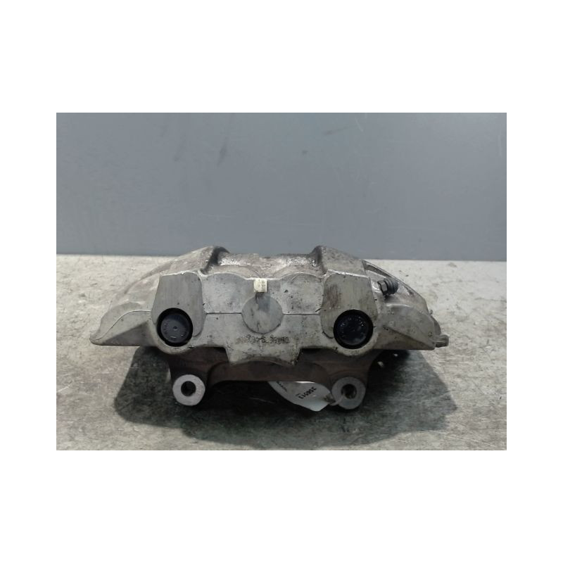 ETRIER DE FREIN AVANT GAUCHE AUDI A6 2004-