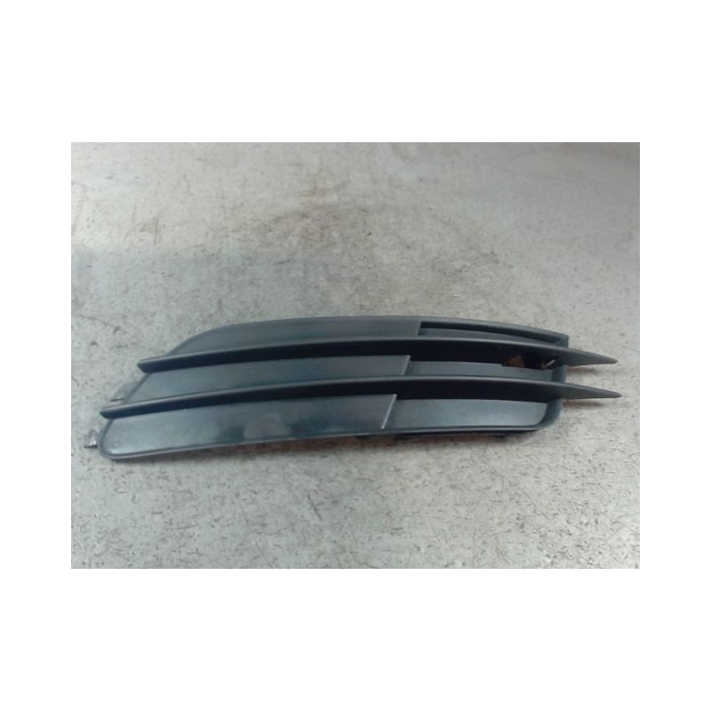 OBTURATEUR PHARE ADDITIONNEL PARE-CHOC AVD AUDI A6 2004-