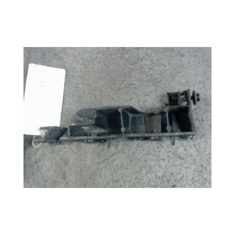 SUPPORT PARE-CHOC AVG AUDI A6 2004-