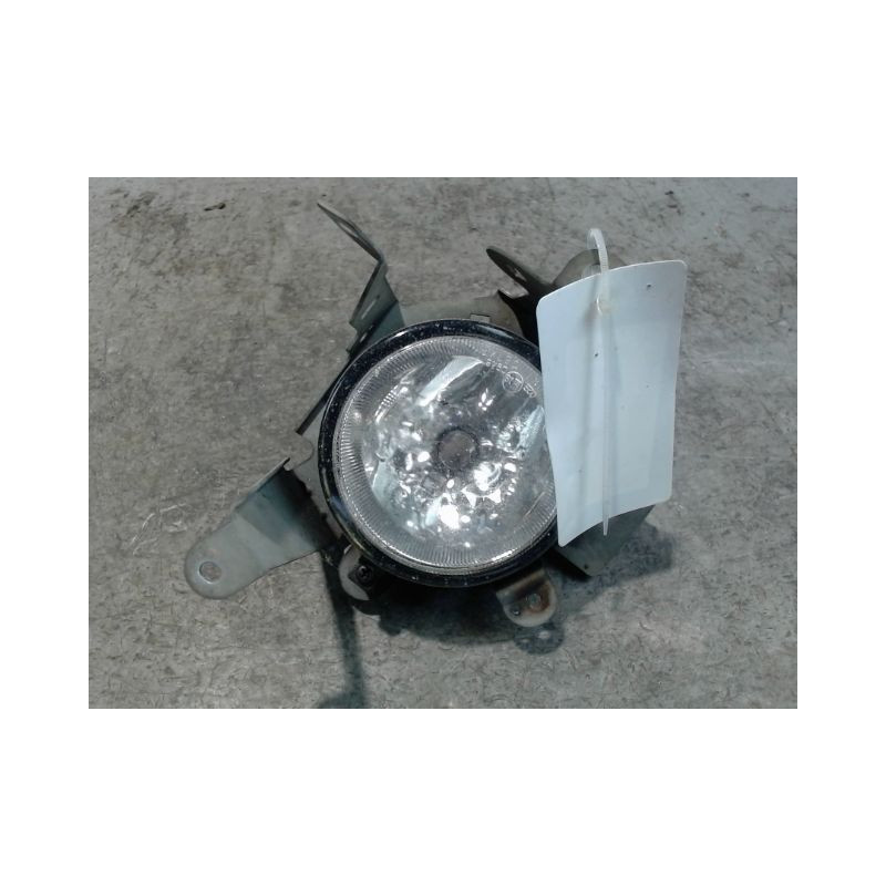 PHARE ANTIBROUILLARD AVANT DROIT MITSUBISHI GRANDIS