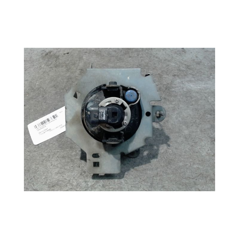 PHARE ANTIBROUILLARD AVANT DROIT MITSUBISHI GRANDIS