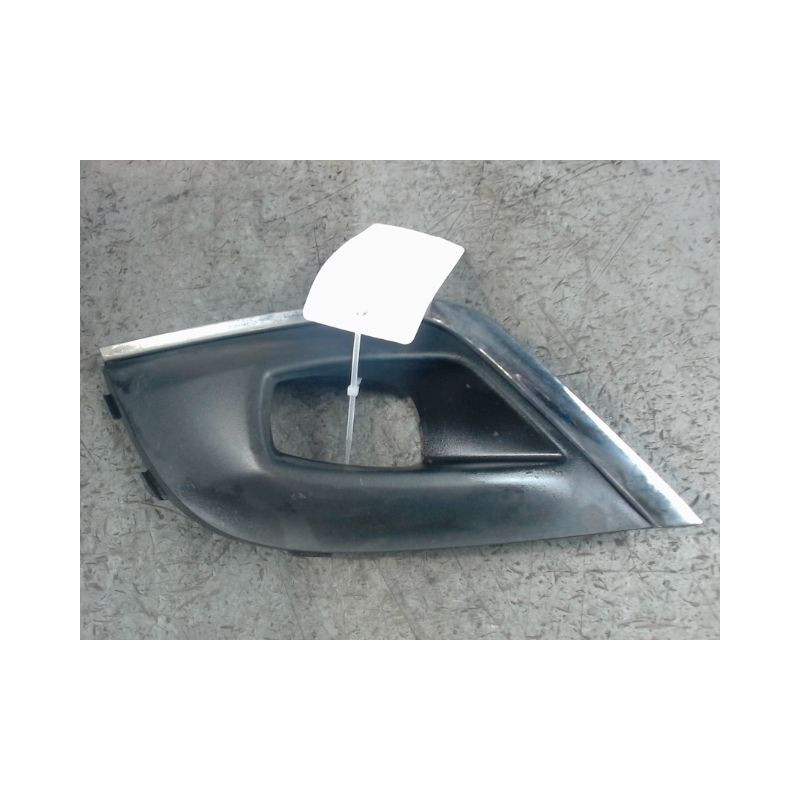 OBTURATEUR PHARE ADDITIONNEL PARE-CHOC AVG RENAULT CLIO IV