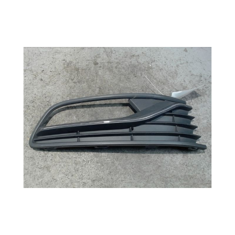 OBTURATEUR PHARE ADDITIONNEL PARE-CHOC AVD VOLKSWAGEN POLO 2009-