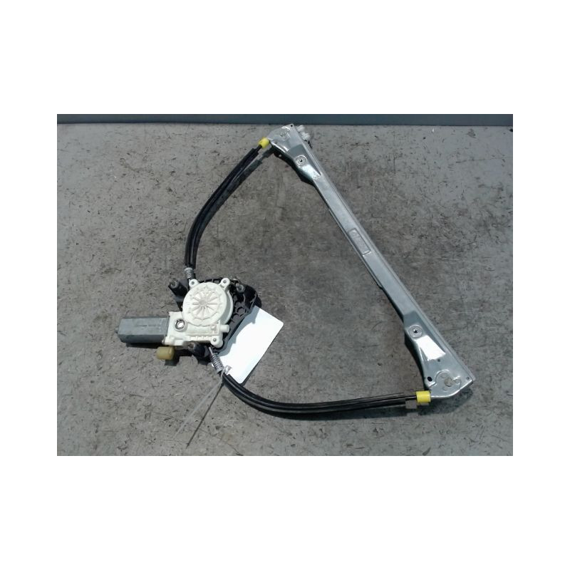 MECANISME+MOTEUR LEVE-GLACE AVANT DROIT RENAULT CLIO II PH.2 01-06